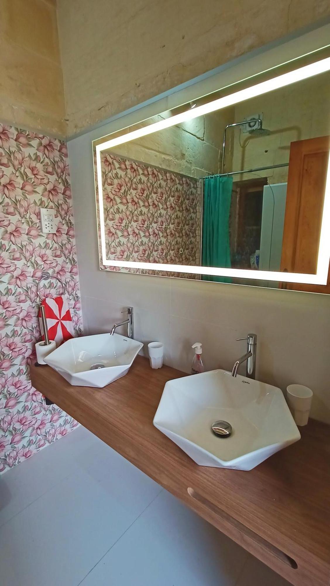 Arthome - Guest Rooms Għarb Exterior foto