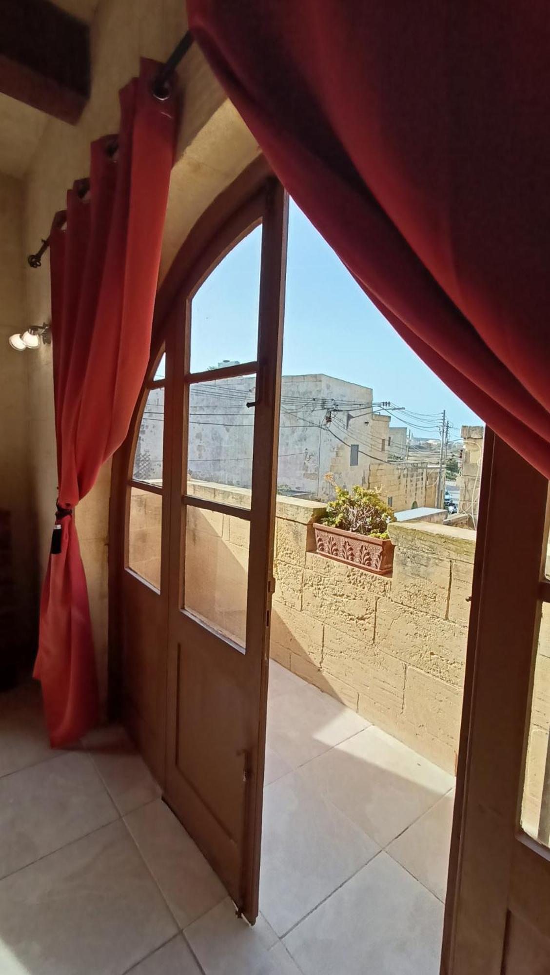 Arthome - Guest Rooms Għarb Quarto foto